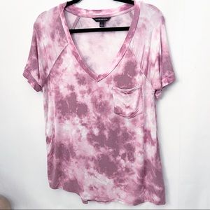 Rock & Republic Women’s T-Shirt Medium Pink Tie Dye Soft V-Neck Casual Lounge